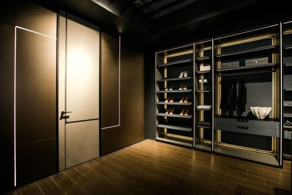 4 高端系列新品展示 (1).jpg