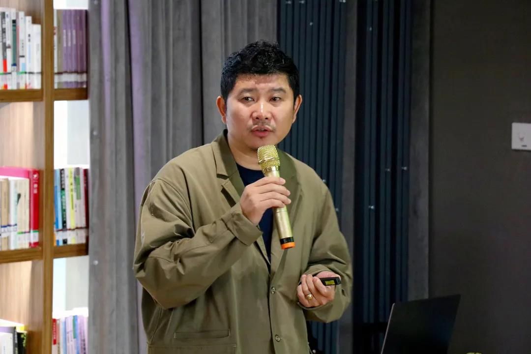 定制“整”年发布会